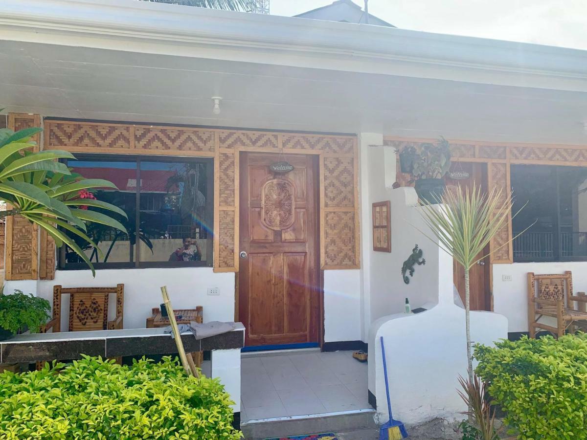 Panagsama Holiday Cottage Moalboal Extérieur photo